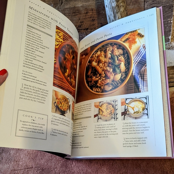 2001 Vintage Pasta Irresistible Recipe Book - Picture 11 of 14